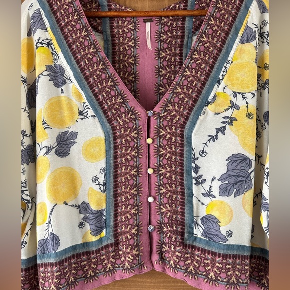 Free People Freshly Squeezed Shirt size Small - Picture 5 of 12